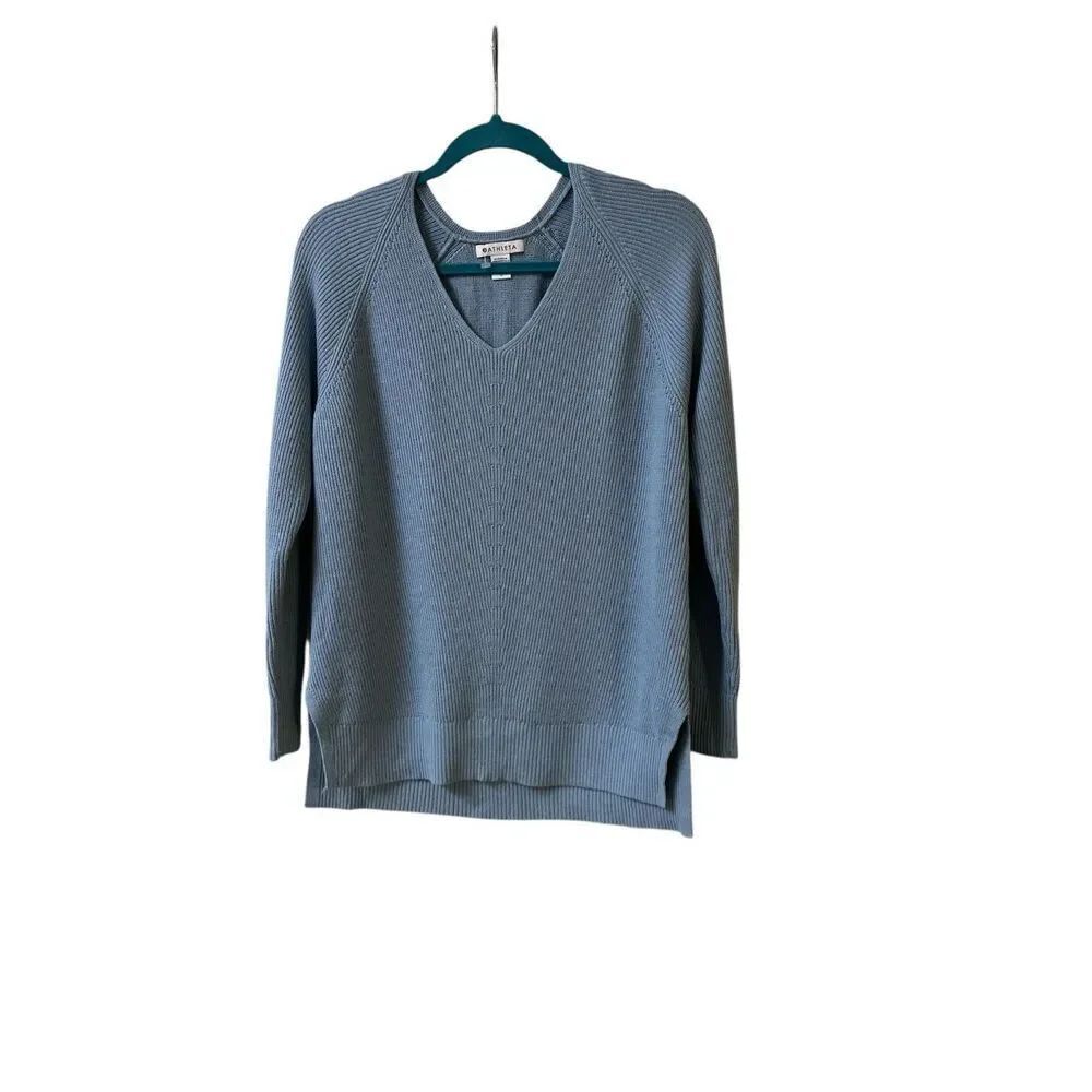 Athleta V-neck sweater pullover style blue sz Small